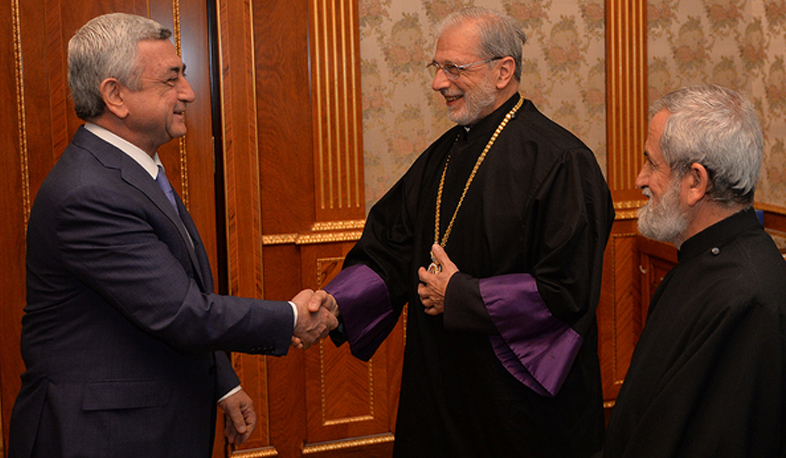 ՀՀ Նախագահն ընդունել է Գերաշնորհ Տեր Լևոն արքեպիսկոպոս Զեքիյանին