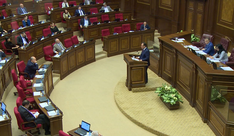 Վ. Սարգսյանը պատասխանել է «Զինվորական ծառայության և զինծառայողների կարգավիճակի մասին» օրինագծի բոլոր մտահոգություններին