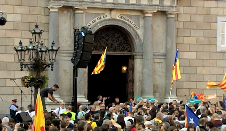 Կատալոնիա. դիմակայություն՝ առանց բռնության