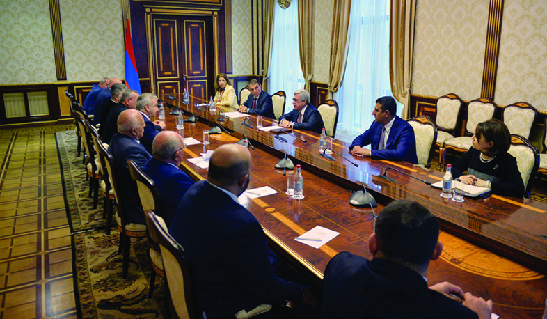 ՀՀ Նախագահն ընդունել է ԱՀ խորհրդարանական պատվիրակությանը