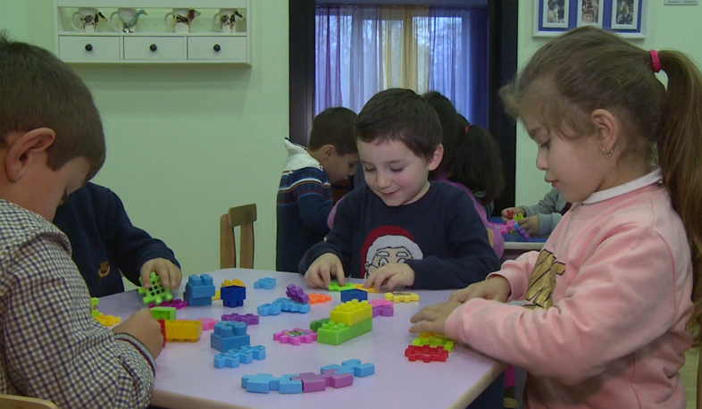 Վարդաշենի փոքրիկների «Լապտերիկ»-ը