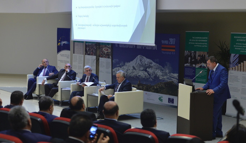 Տեղական ինքնակառավարման և տարածքային կառավարման մարմիններին նվիրված խորհրդաժողով Դիլիջանում