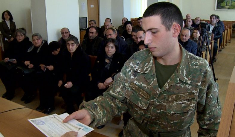 Անժամկետ սերտիֆիկատներ զոհված զինվորների ծնողներին