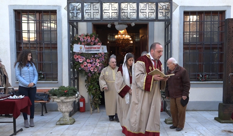 Պոլիս. հայությանն ամուր պահող եկեղեցին