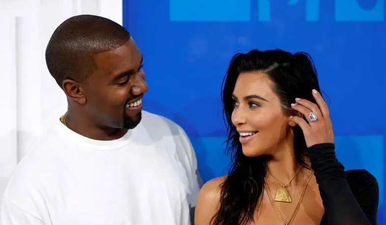 Ким Кардашян снова стала матерью