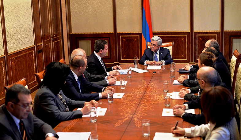 Президент Армении провел совещание с членами ГКЗЭК