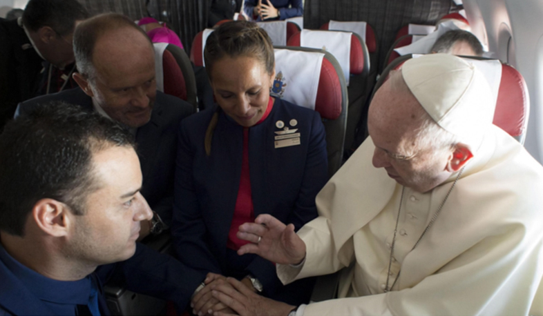 Պսակ պապական օրհնությամբ