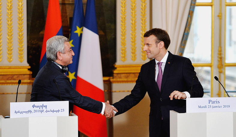 Макрон: Франция рядом с Арменией – сейчас и всегда.
