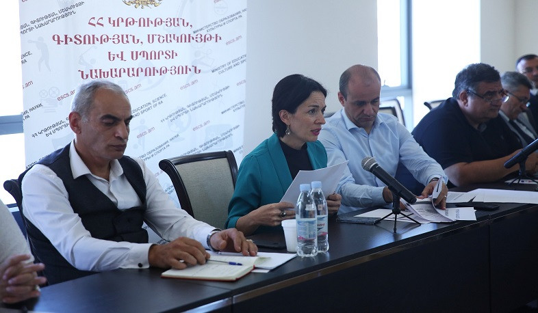 Առանձնացրել ենք վարչական գործառույթները` տնօրենին տալով ժամանակ` բովանդակային գործառույթներն ավելի լավ իրականացնելու. Ժաննա Անդրեասյան