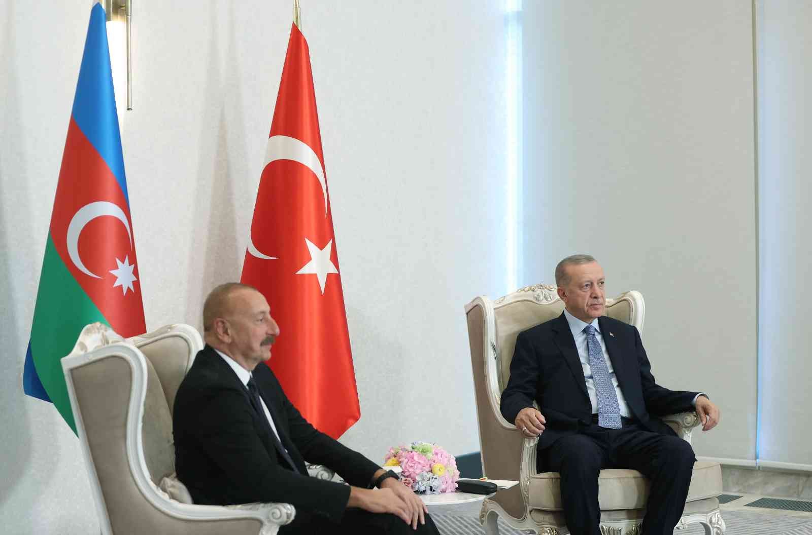 Алиев и Эрдоган встретились в Самарканде