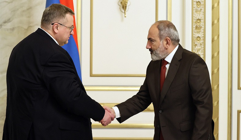 Nikol Pashinyan and Alexey Overchuk discussed issues of Armenian-Russian cooperation