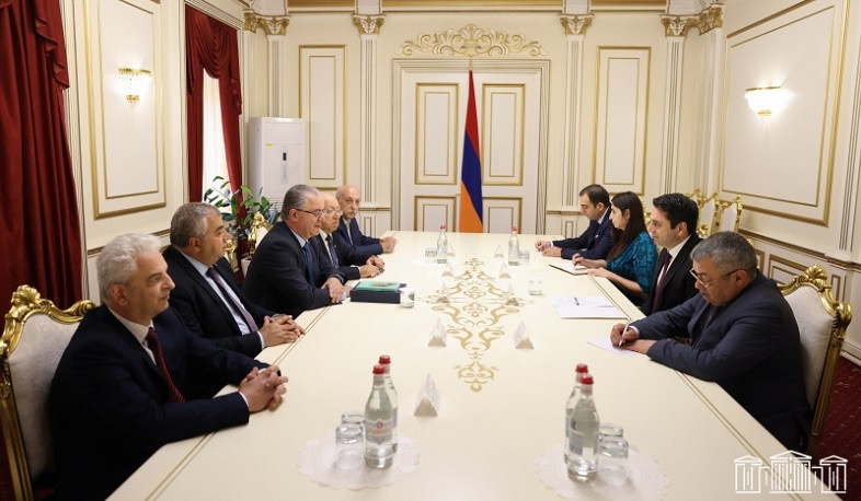 Ալեն Սիմոնյանը և ՍԴՀԿ կենտրոնական վարչության ատենապետն անդրադարձել են ներքաղաքական իրավիճակին վերաբերող հարցերի