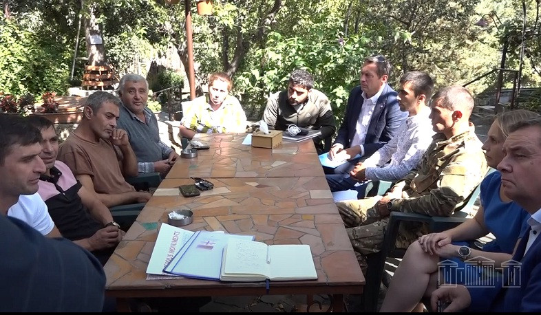 Բելգիա-Հայաստան բարեկամական խմբի ղեկավար Մարկ Դեմեսմեկերի գլխավորած պատվիրակությունն այցելել է Գորիս