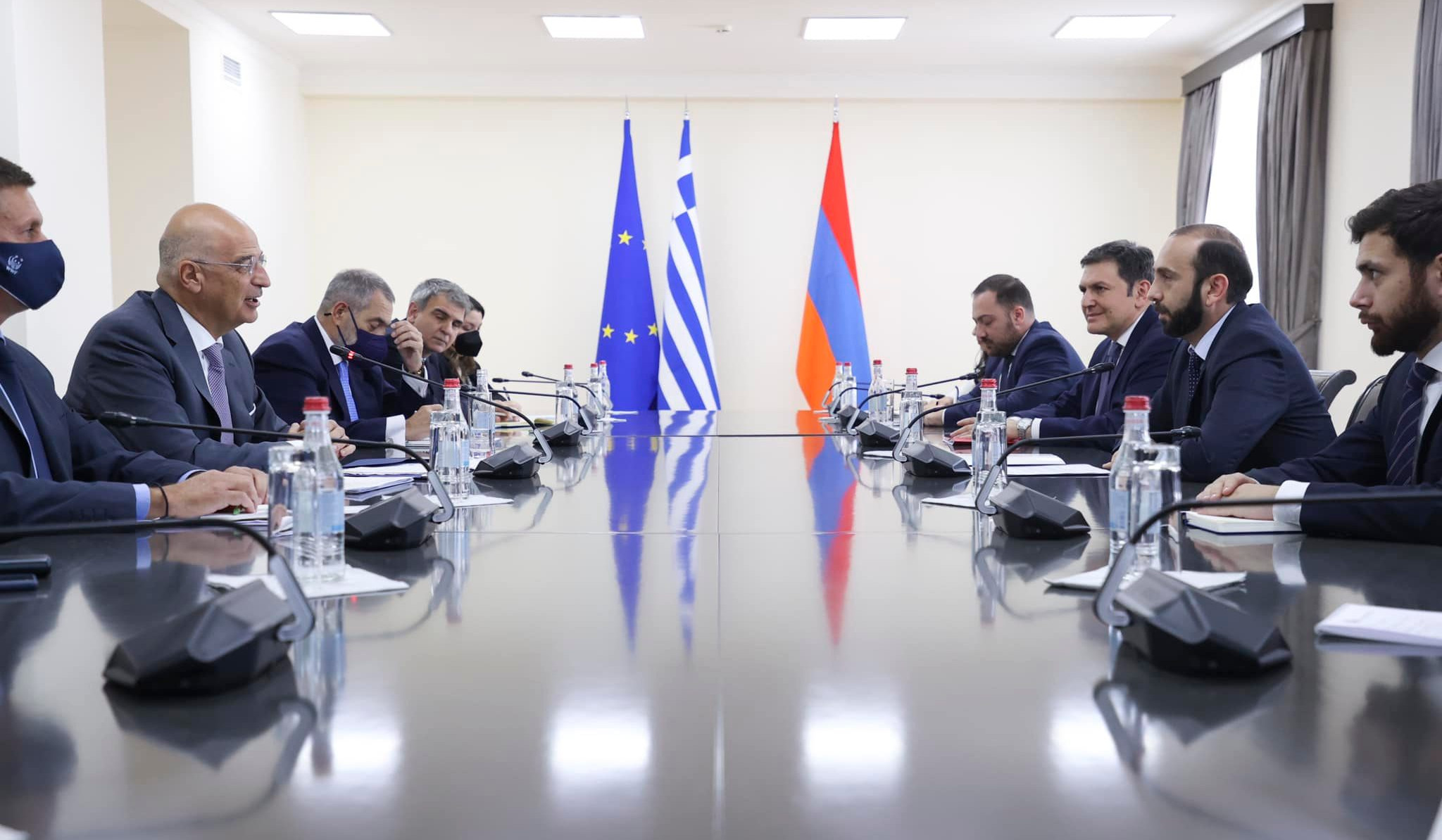 Состоялось расширенное заседание министров иностранных дел Армении и Греции