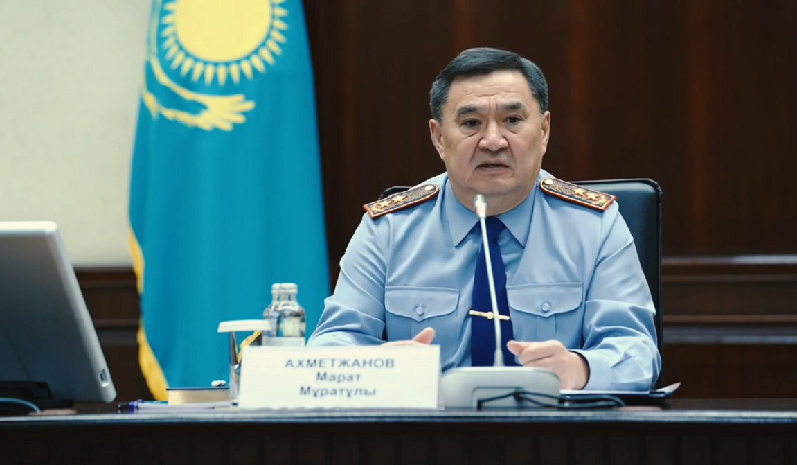 Глава МВД Казахстана Ахметжанов заявил о намерении выдавать объявленных в розыск россиян
