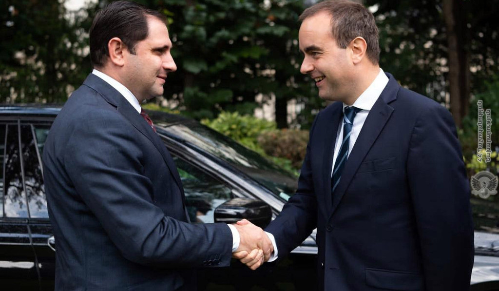 Для оценки ситуации в Армению будет направлена французская делегация: министр обороны Франции
