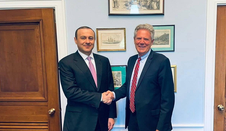 Armen Qriqoryan Frank Palona Azərbaycan qoşunlarının törətdiyi təcavüz və onun nəticələri barədə ətraflı məlumat verib