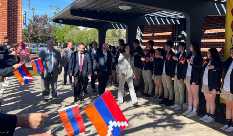 Foreign Minister of Artsakh David Babayan's visit to Holy Martyrs Ferrahian High School in Los Angeles