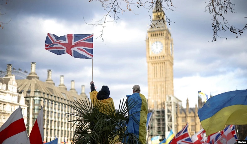 Британия расширила санкции против России