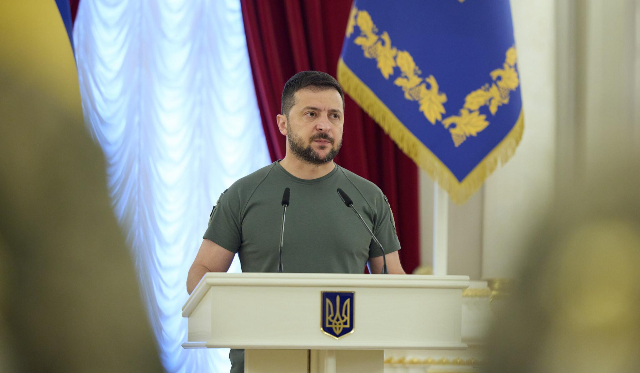 Zelensky signs decree rejecting negotiations with Putin, independence of Crimea, Donbas, Zaporizhie and Kherson