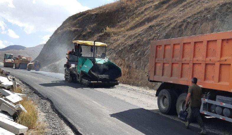 Պետբյուջեի ֆինանսավորմամբ հիմնանորոգվում է Մեղրի-Իրանի սահման ավտոճանապարհի մի հատվածը