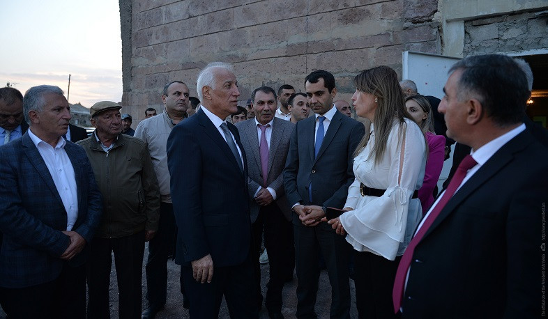 Անձամբ իմ և Կառավարության անունից վստահեցնում եմ` մենք ձեր կողքին ենք. ՀՀ նախագահը՝ Վարդենիսի ուսուցիչներին