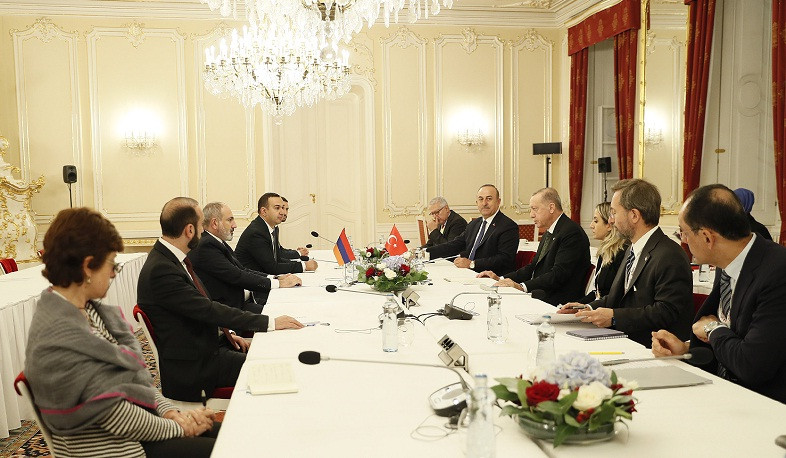 Նիկոլ Փաշինյանը և Ռեջեփ Թայիփ Էրդողանը քննարկել են Հայաստան-Թուրքիա հարաբերությունների կարգավորման գործընթացը