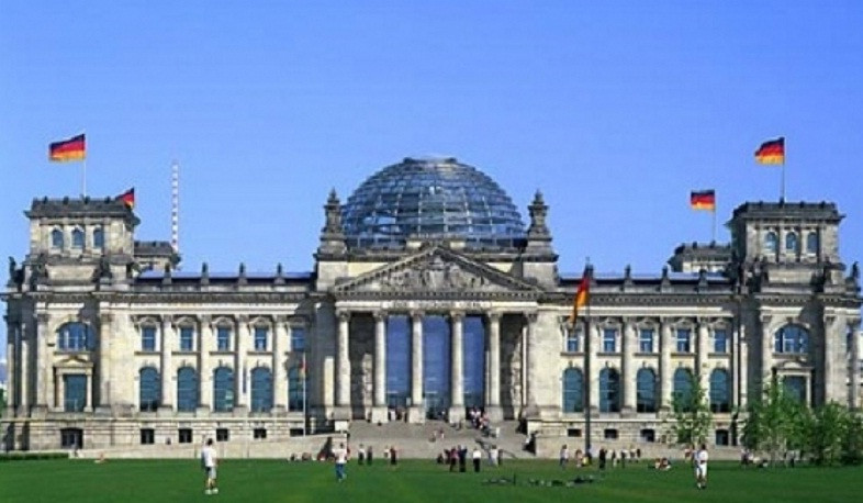 Азербайджан и Армения должны продолжить переговоры: Фракция SPD в Бундестаге