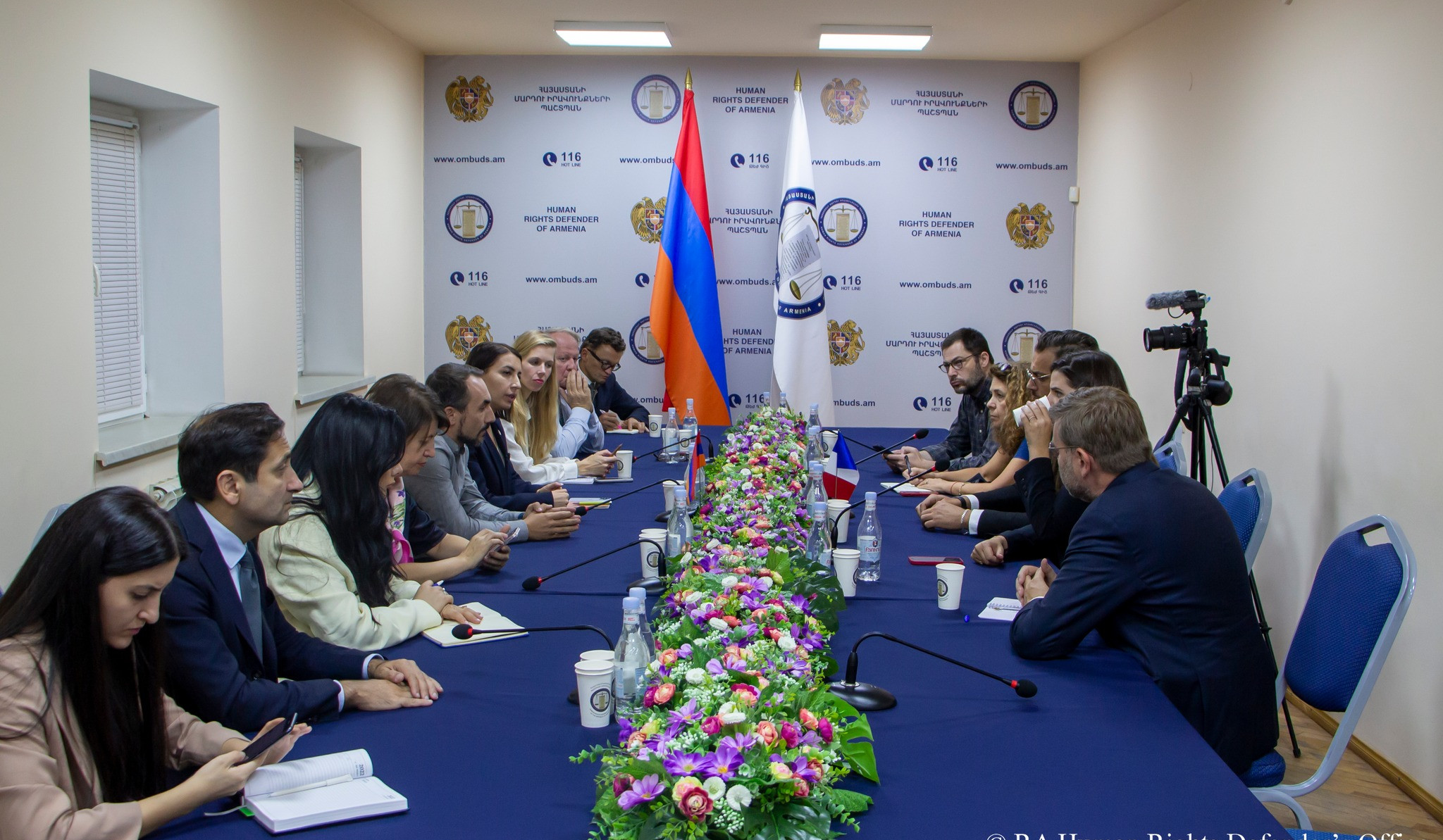 Armenia’s Ombudswoman presented humanitarian problems caused by Azerbaijani attack to members of French delegation