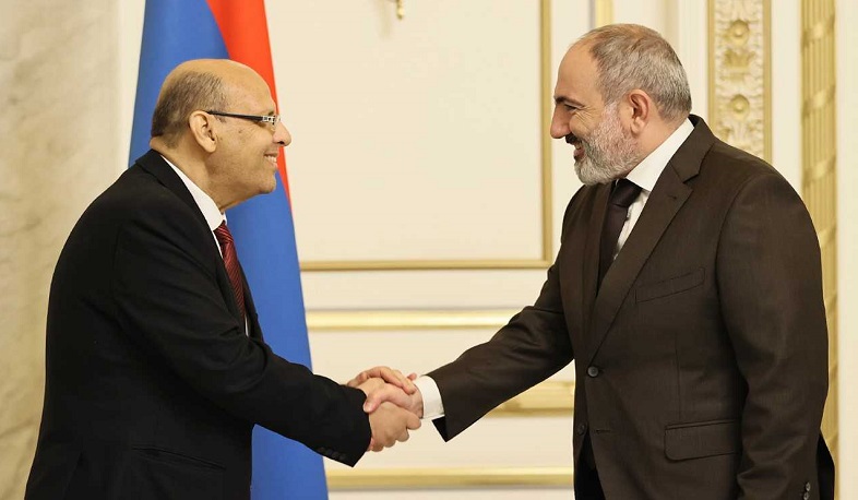 Prime Minister holds farewell meeting with Ambassador of Egypt to Armenia