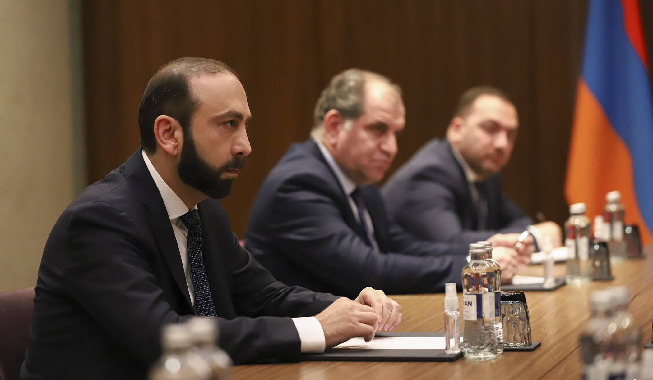 Armenian side expects Russia's unequivocal position and support in withdrawing Azerbaijani Armed Forces from sovereign territory of Armenia: Mirzoyan