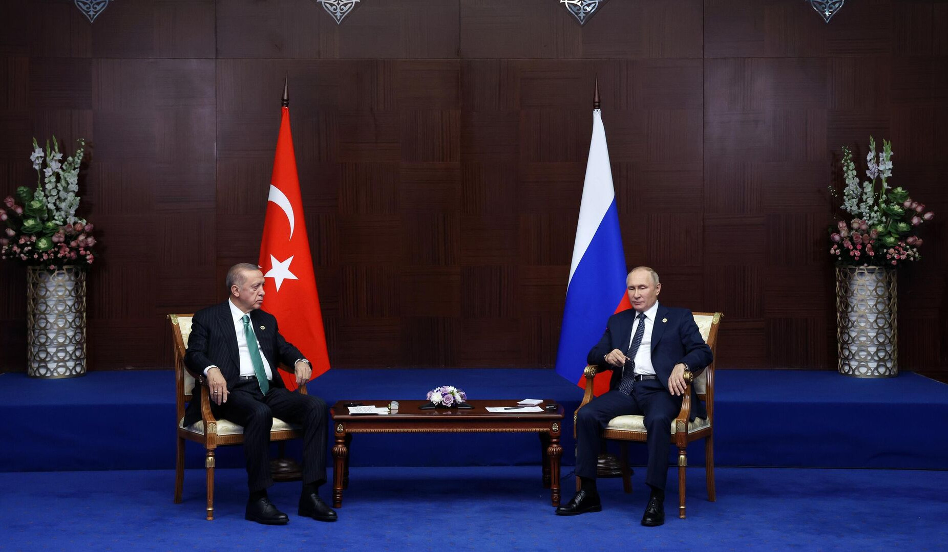 Erdogan, Putin sit down for talks as Ukraine dominates agenda