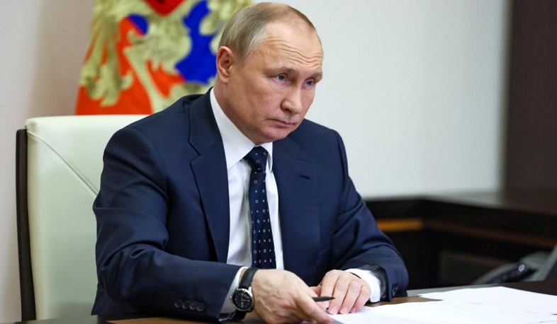 Путин назвал заявления Макрона некорректными и неприемлемыми