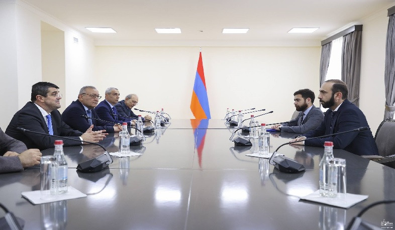 Ararat Mirzoyan presented to Artsakh delegation perspectives of settlement of Nagorno-Karabakh issue