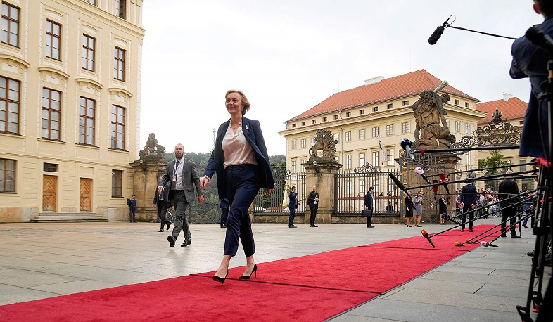 Մեծ Բրիտանիայի պահպանողականները կարող են անվստահություն հայտնել վարչապետ Թրասին