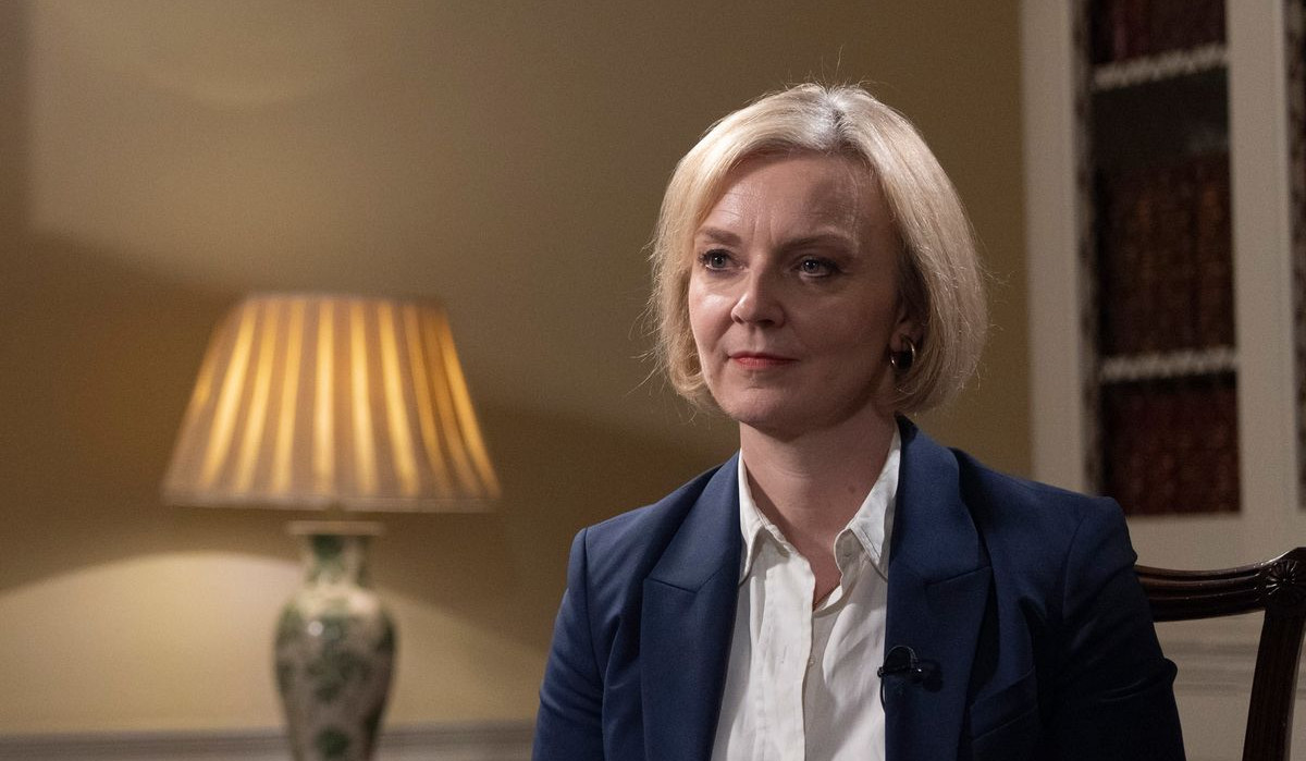 Բուռն քննադատությունների ֆոնին Մեծ Բրիտանիայի վարչապետը հայտարարել է, որ հրաժարական չի տա