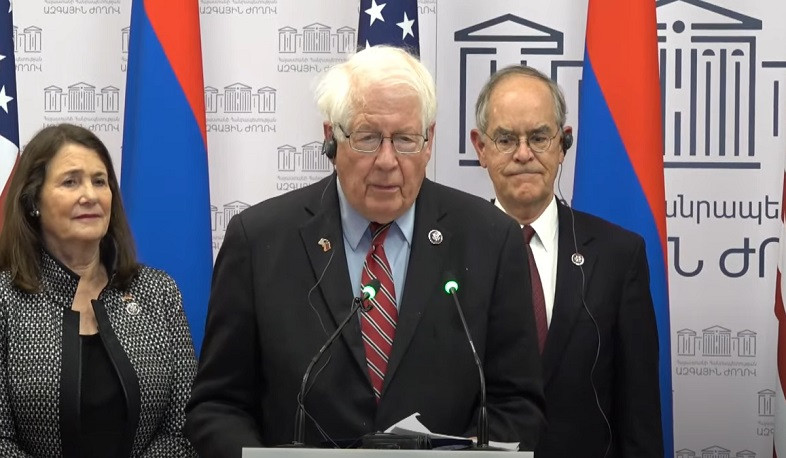 Biz Azərbaycanın başlanğıc mövqelərinə qayıtmasını tələb edirik: Deyvid Prays