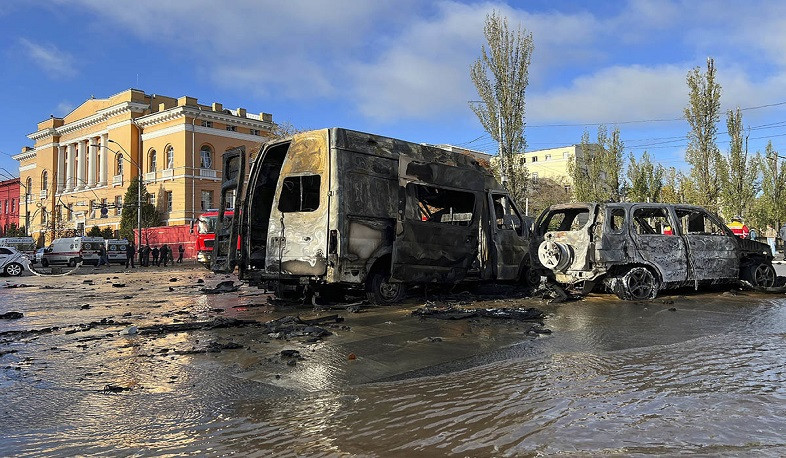 Власти Харьковской области сообщили о нанесении ударов по Харькову и серии взрывов в городе