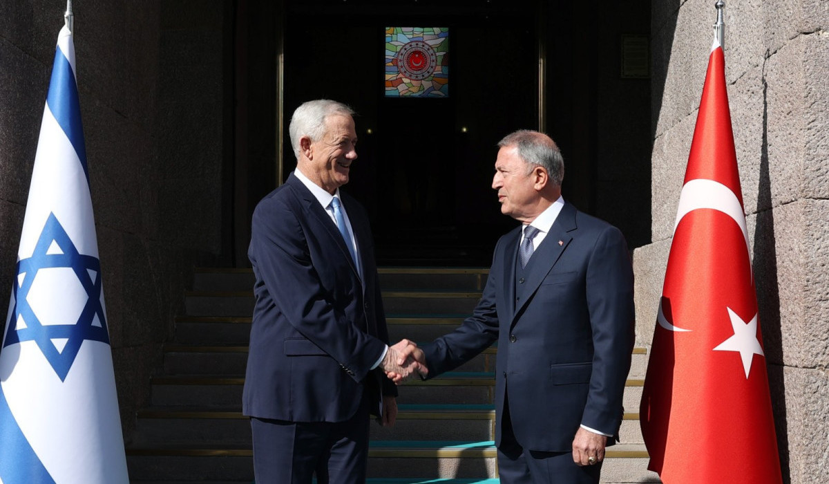 Israel, Turkey defence ministers agree to thaw in chilly ties