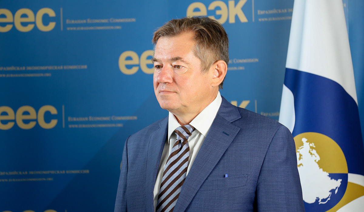 Azərbaycan “Şimal-Cənub” dəhlizində əsas yer tutur: Qlazyev