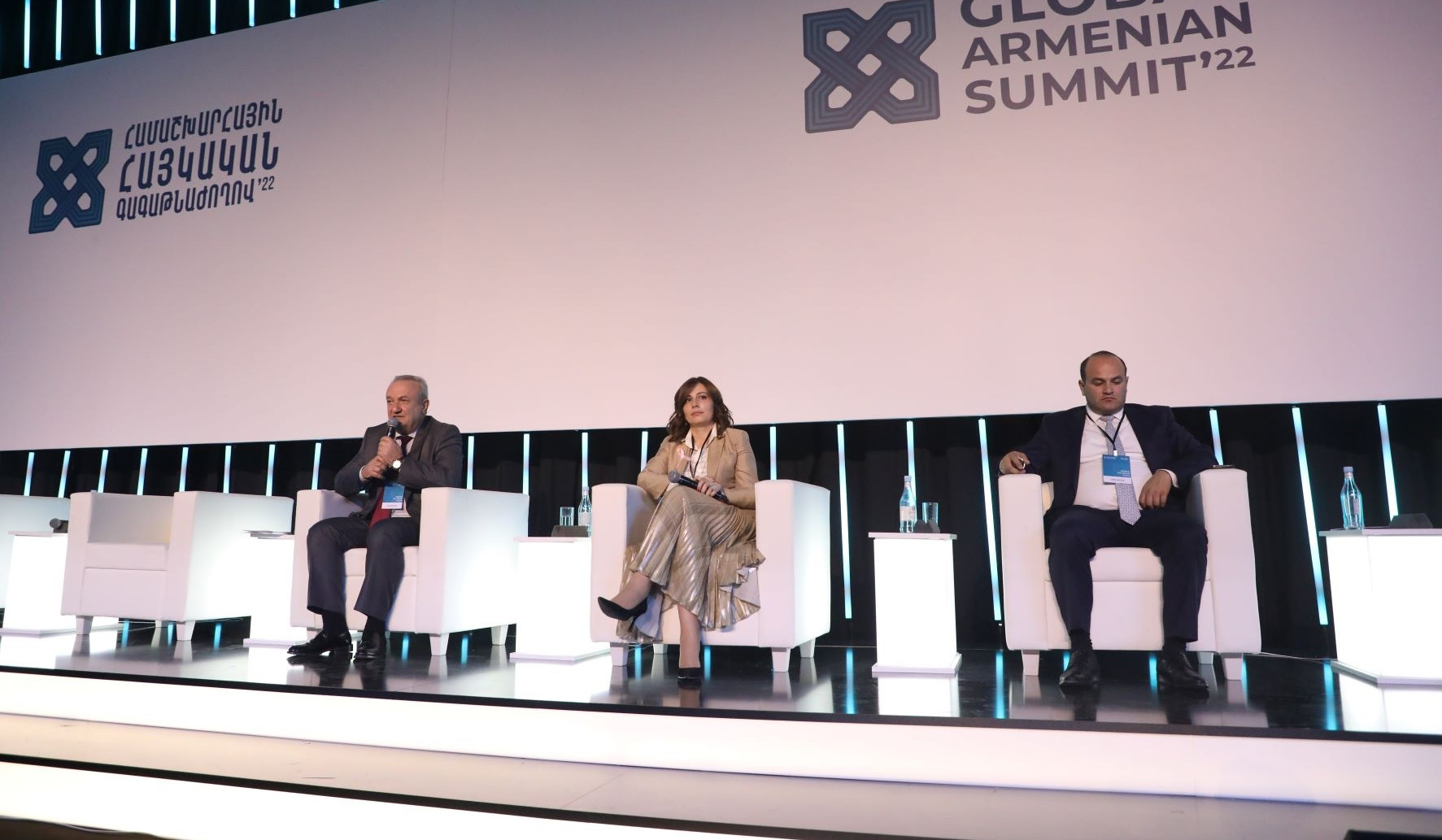 Մեզնից յուրաքանչյուրը, լինի Հայաստանում թե Սփյուռքում, պետք է իրեն համարի Հայաստանի մի մասնիկ. Դումանյան