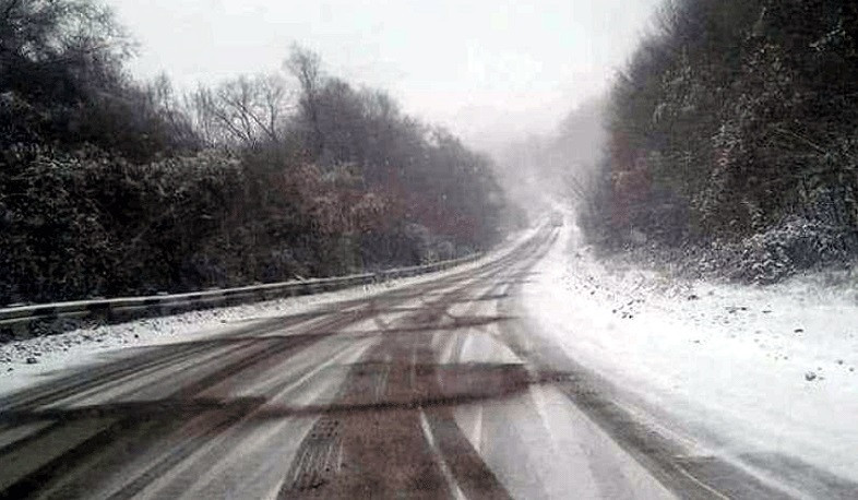 Ճամբարակում, Արագածի տարածաշրջաններում ձյուն է տեղում