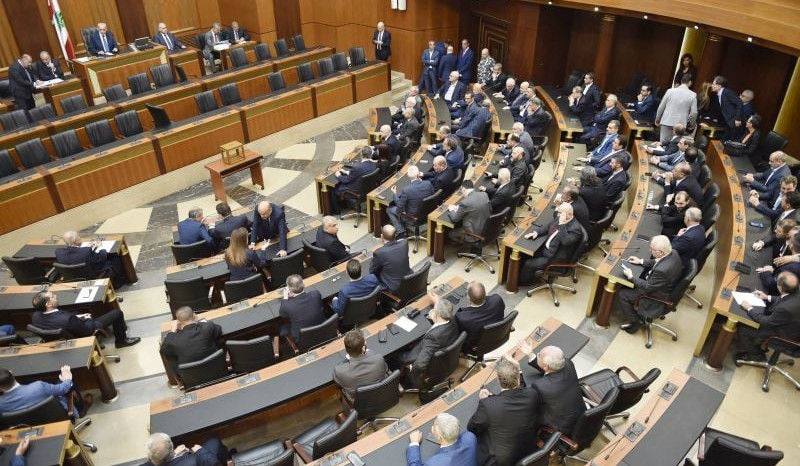 Парламент Ливана снова не смог избрать президента страны