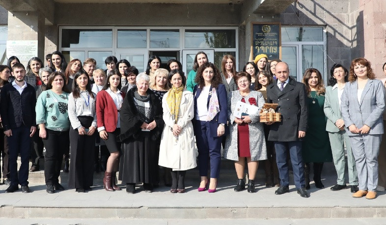 Շիրակի մարզի Կառնուտ գյուղի միջնակարգ դպրոցում բացվել է սմարթ ընթերցասրահ