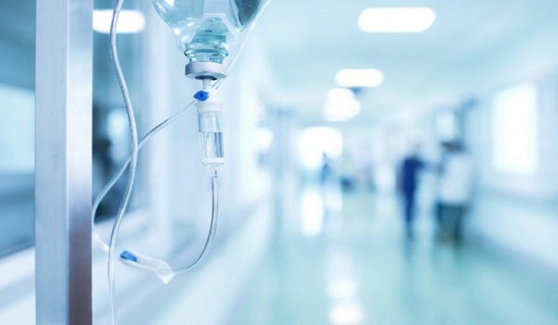 Հակառակորդի կրակոցից հրազենային վիրավորում ստացած զինծառայողը վիրահատվել է. նրա կյանքին վտանգ չի սպառնում