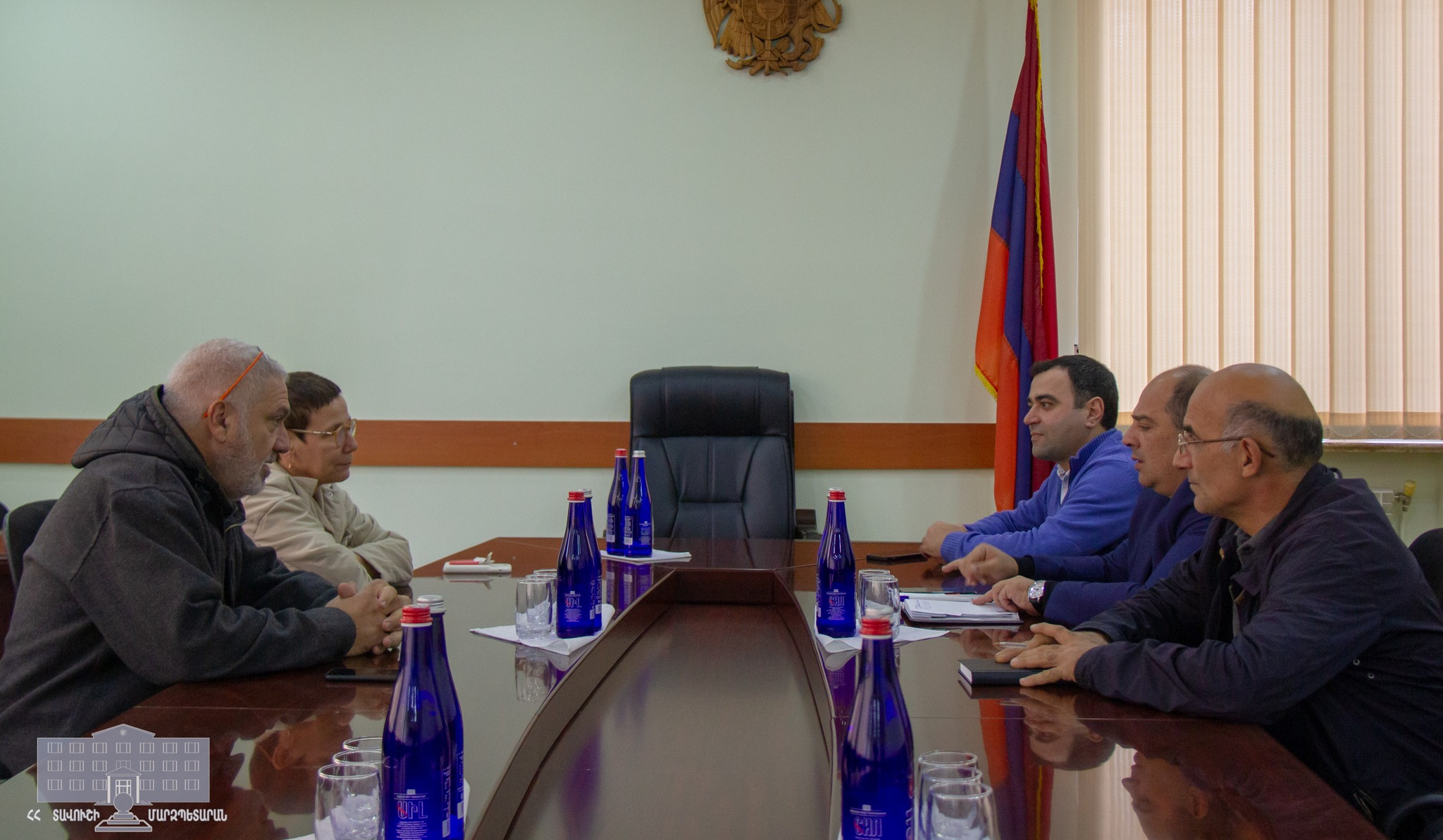 Տավուշի մարզպետը և Մարի Լու Փափազյանը քննարկել են Իջևանում Թումո տուփի տեղադրման հարցեր