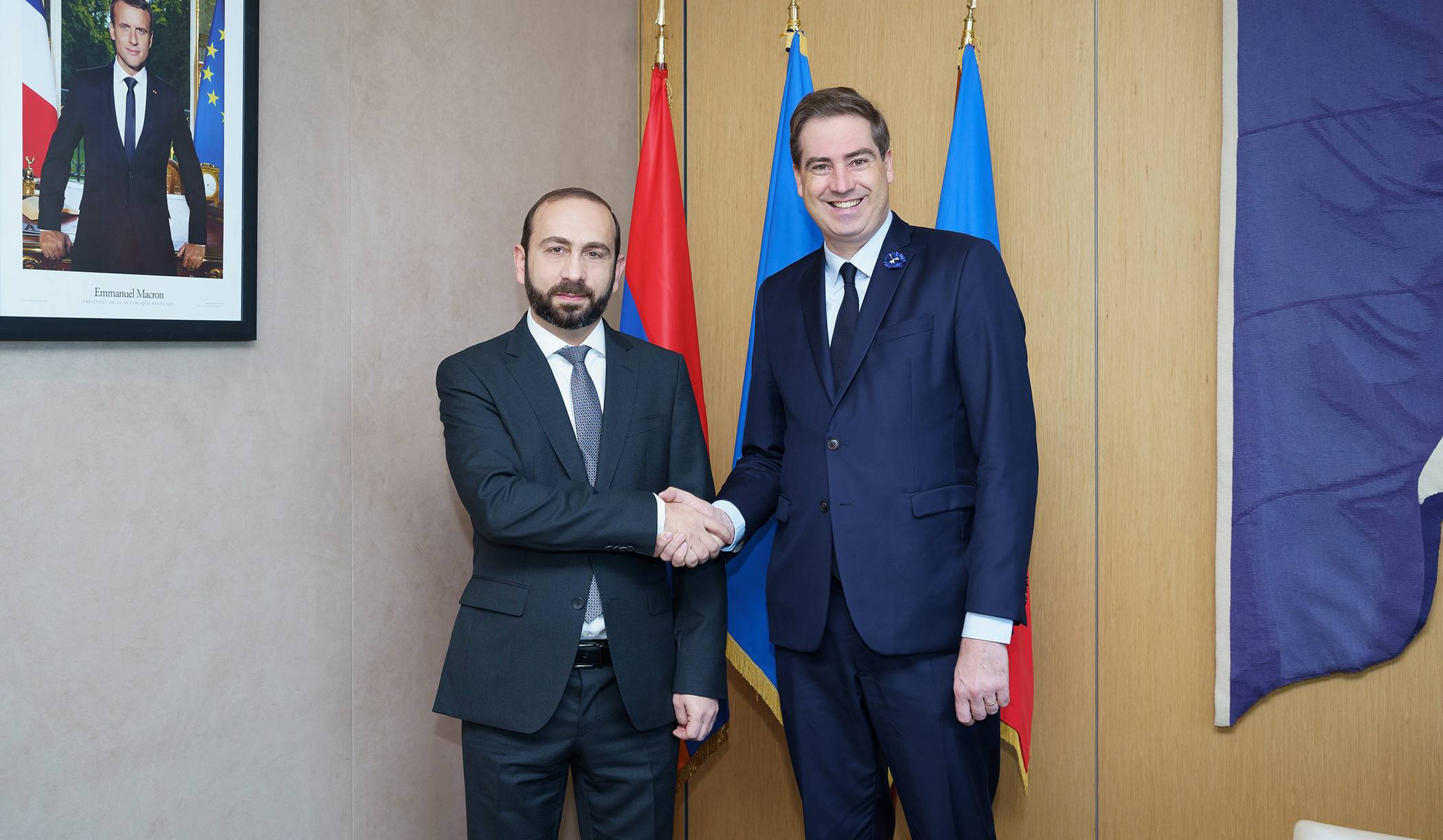 Арарат Мирзоян встретился с министром по вопросам внешней торговли, экономической привлекательности и французских граждан за рубежом Оливье Бештом