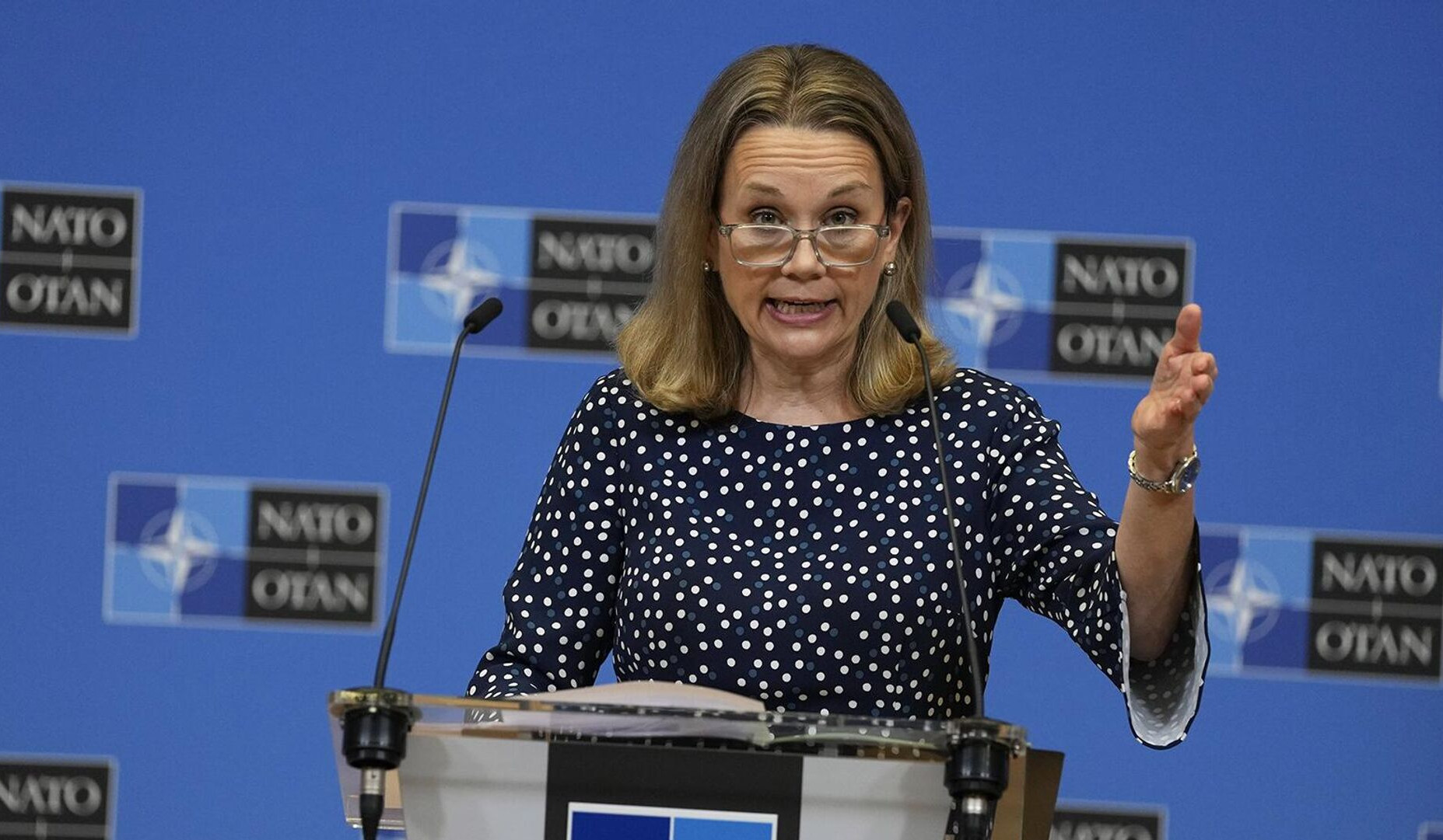 Ukrainian President Volodymyr Zelensky should determine terms of negotiations: US envoy to NATO