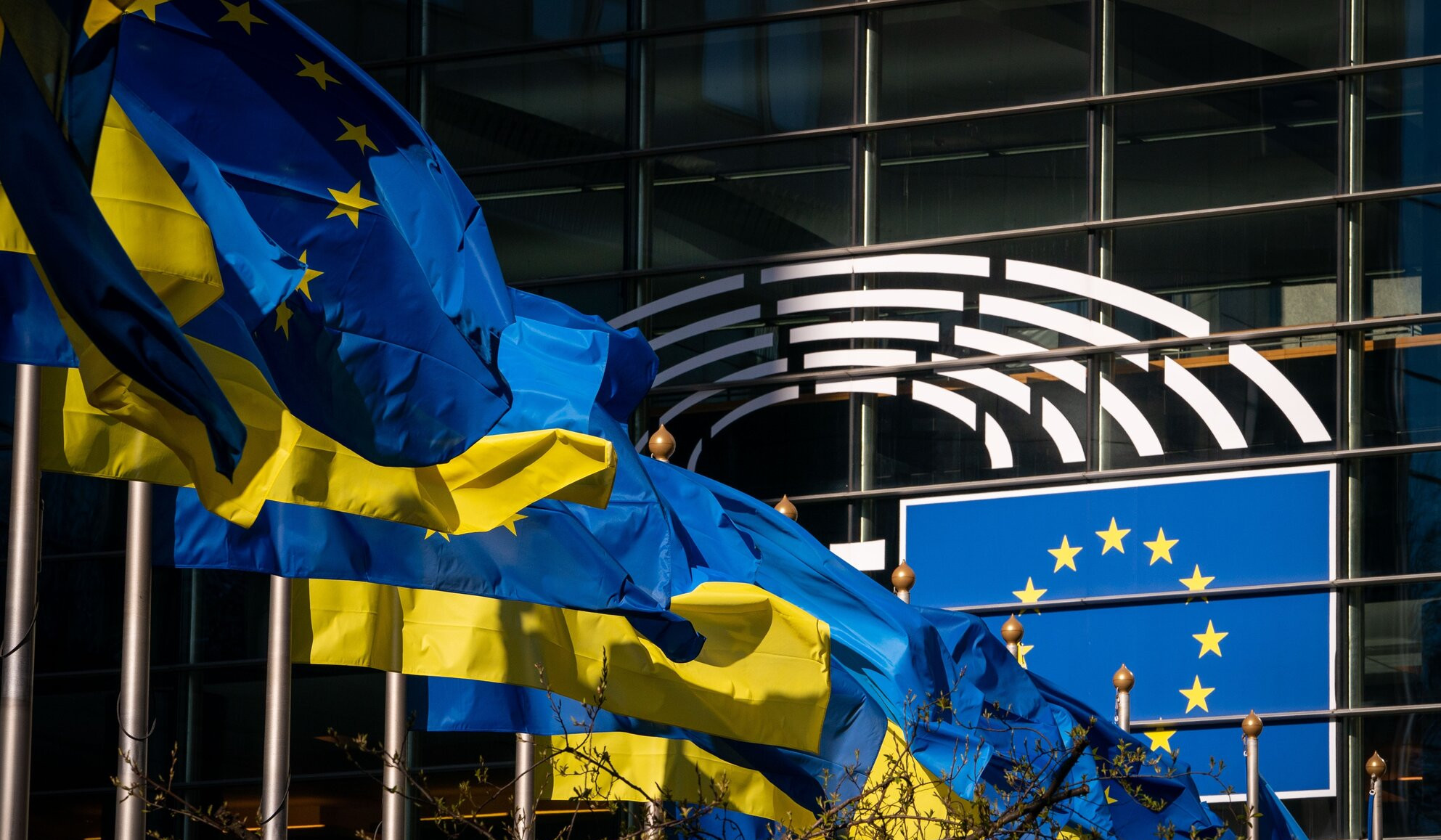 В ЕС заявили о поставке оружия Украине минимум на €8 млрд