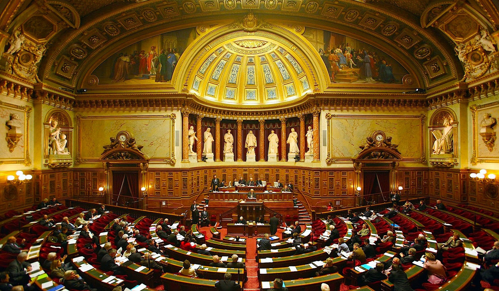 Сенат Франции принял резолюцию о введении санкций против Азербайджана